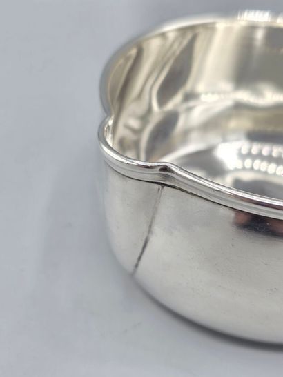 Vaneste & Delettrez 
Casserole en argent...