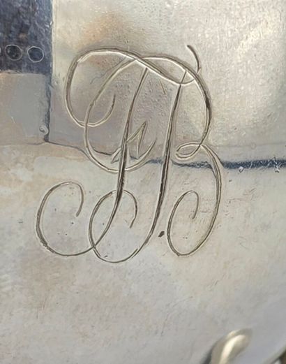 PARIS 1798-1809
Verseuse égoïste en argent...