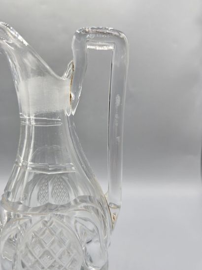 Set of three pairs of crystal decanters (2...