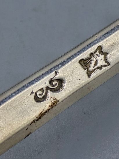 PARIS 1729
Cuillère à olives en argent, modèle...