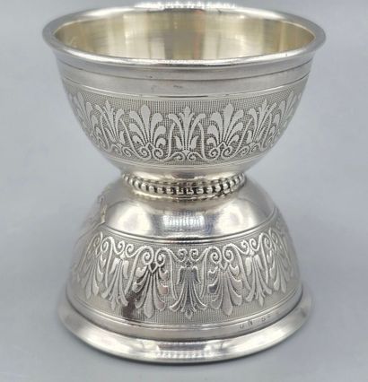 TALLOIS & MAYENCE
Coquetier en argent de...