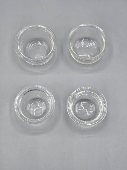 Set of 18 crystal oiler interiors: 8 blue...