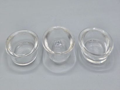Trio de salières de style Louis XVI en argent...