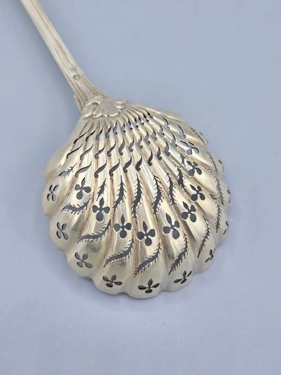 QUEILLE 
Cuillère à sucre/ saupoudreuse en...