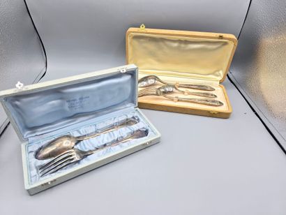 Set of silver-plated metal items including:...
