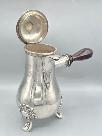 TOULON 1751
Rare grande chocolatière en argent...