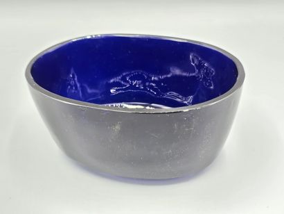 Sucrier et couvercle en argent, à décor ajouré...