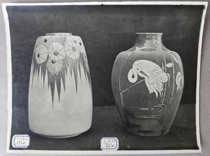 SAMARA
Photograph of two vases
Vase 02, version...