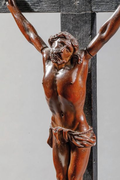 Crucifix depicting Christ, carved from boxwood.
Base...