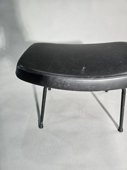 Pierre PAULIN (1927–2009) for THONET 
Footrest,...