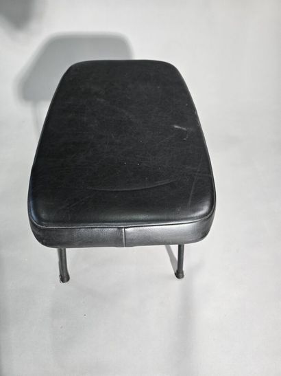 Pierre PAULIN (1927–2009) for THONET 
Footrest,...