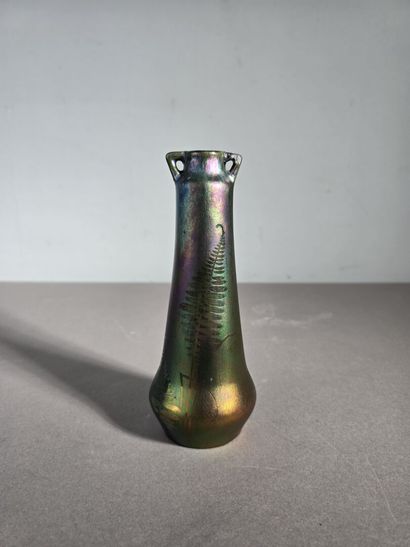 MONTIERES-AMIENS
Iridescent ceramic vase...