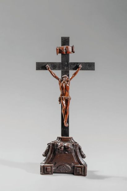 Crucifix depicting Christ, carved from boxwood.
Base...