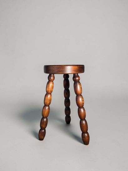 Charles DUDOUYT (1885–1946)
Solid wood stool
Olive-colored...