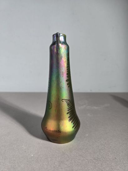 MONTIERES-AMIENS
Iridescent ceramic vase...