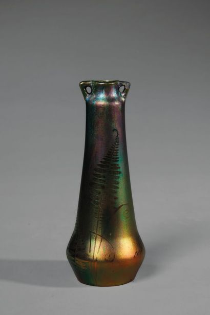 MONTIERES-AMIENS
Iridescent ceramic vase...