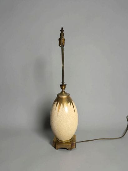 SAMARA 
Ovoid vase converted into a lamp,...