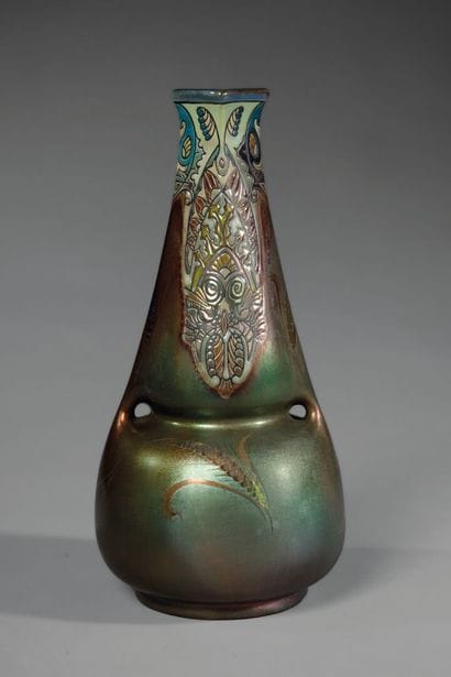 MONTIERES (Amiens)

Large pear-shaped vase...