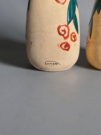 SAMARA 
Pair of truncated cone-shaped terracotta...