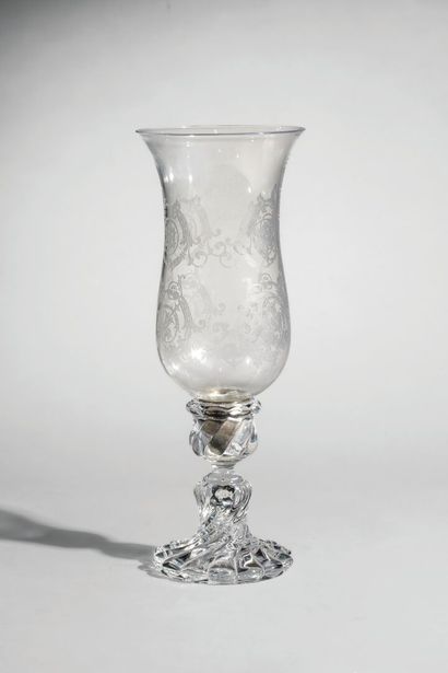 BACCARAT
Crystal candleholder with a twisted-ribbed...