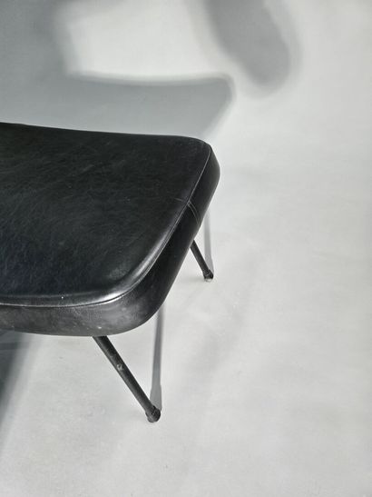 Pierre PAULIN (1927–2009) for THONET 
Footrest,...