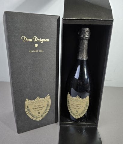 CHAMPAGNE
DOM PERIGNON Vintage
2004
1 B
Avec...