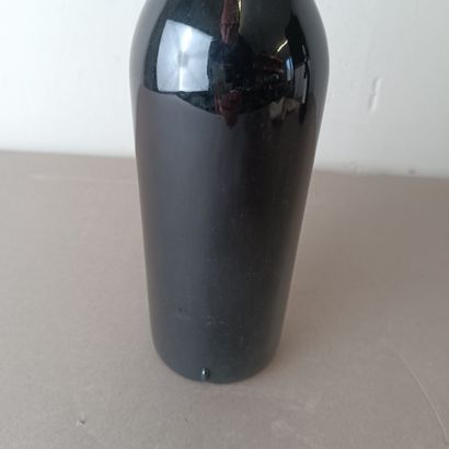 BORDEAUX
GRAVES
Château Haut Brion
1989
Etiquette...
