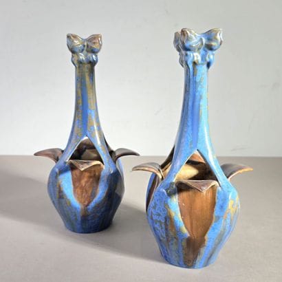 Pierrefonds
Paire de vases en ceramique émaillée...