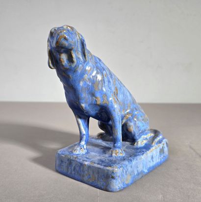 Pierrefonds
Chien assis.
Céramique émaillée...