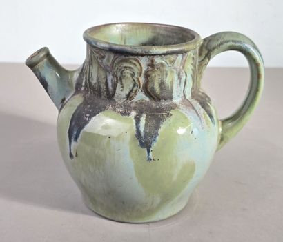 DENBAC
Chevrette en céramique glacurée.
Signée
H.max...