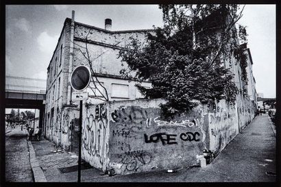 Jean-Claude BEAUMONT

Angle de rue.

Impression...