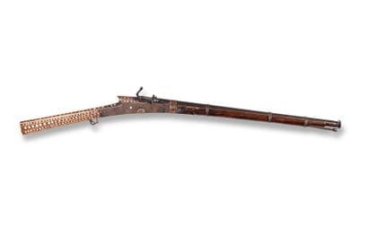 Petit fusil TUFEK, à mèche. 
Canon rond,...