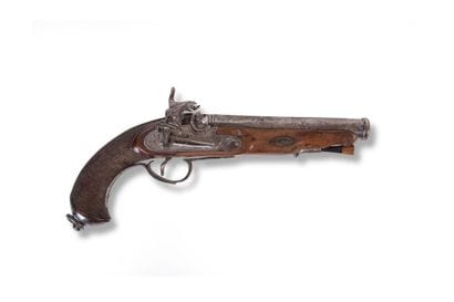 Pistolet à percussion d’officier espagnol....
