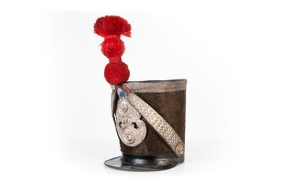 Shako d’officier de la garde nationale. 
Fut...