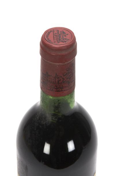 1 bottle CHÂTEAU LAFITE ROTHSCHILD (B.G.+;...