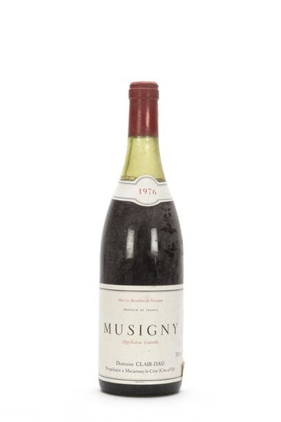 1 bottle MUSIGNY (Grand Cru) 4 cm; e.l.s.;...