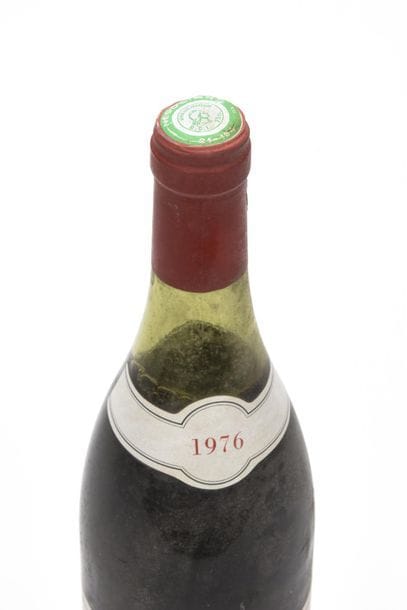 1 bottle MUSIGNY (Grand Cru) 4 cm; e.l.s.;...
