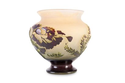 Emile GALLE (1846-1904) 

Vase Signé?H. 9,5...