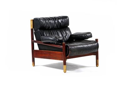 Carlo de CARLI (1910-1999) 

Fauteuil dit...