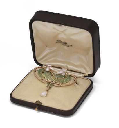 Attributed to Bréant et Coulbeaux
Art Nouveau...