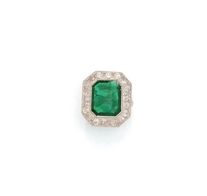 18K (750/1000) white gold and platinum (850/1000)...