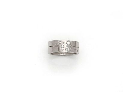 DINH VAN 
Seventies collection
Ring in 18K...