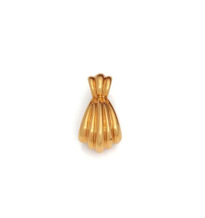 Cartier
18K (750/1000) yellow gold pendant...