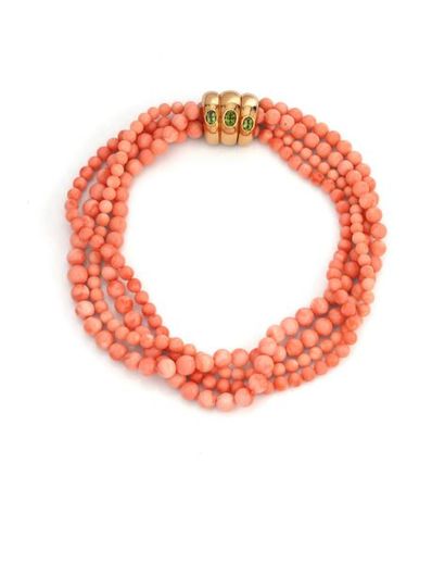Attributed to POIRAY
Necklace composed of...