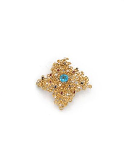 18K (750/1000) two-tone gold brooch in the...