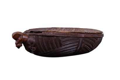 Maori waka huia box, New Zealand 

Hardwood...
