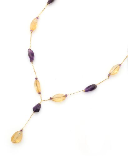 Collier en or jaune 18K (750/1000) alternant...
