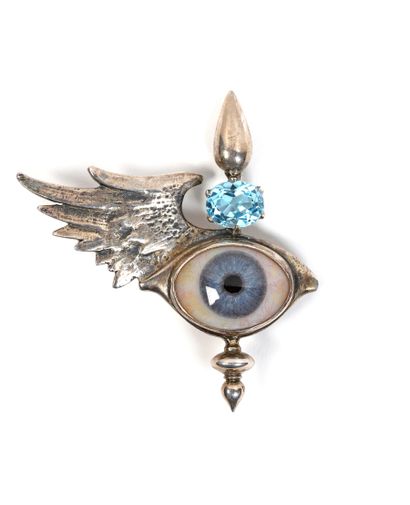 Mark BRAZIER-JONES (1956) 

Broche en argent...