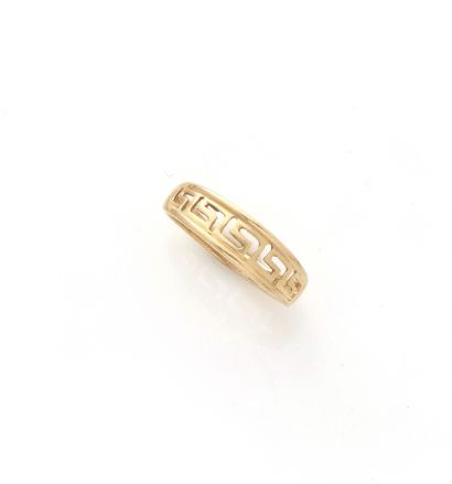 Bague en or jaune 14K (585/1000) à décor...