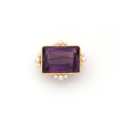 Broche en or jaune 18K (750/1000) ornée d'une...